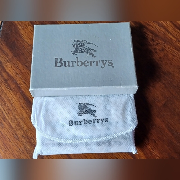 NIB Burberrys Rare Vintage Key Case - Picture 6 of 8